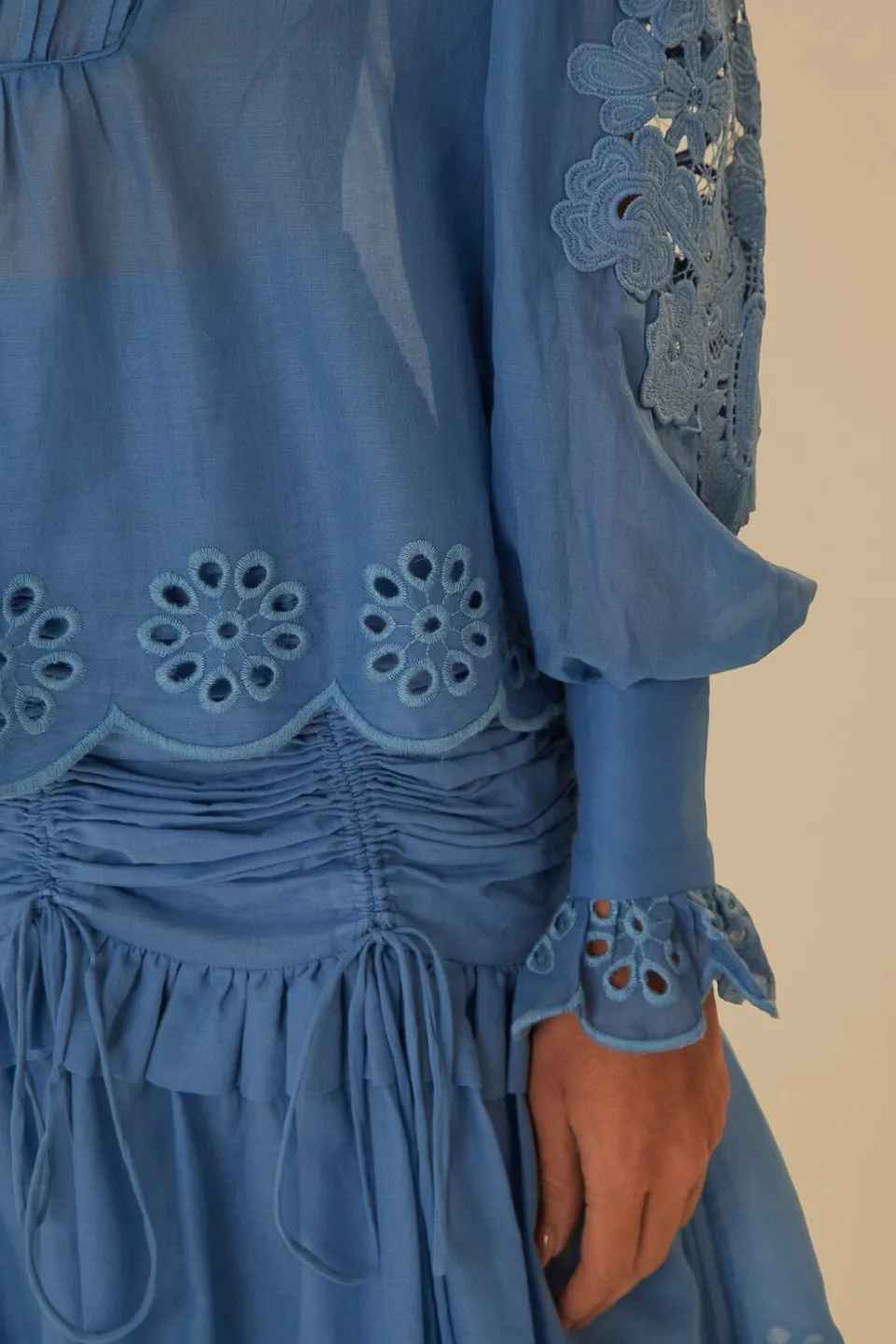 FARM Rio Chemisiers<Blouse bleue à manches longues en coton biologique