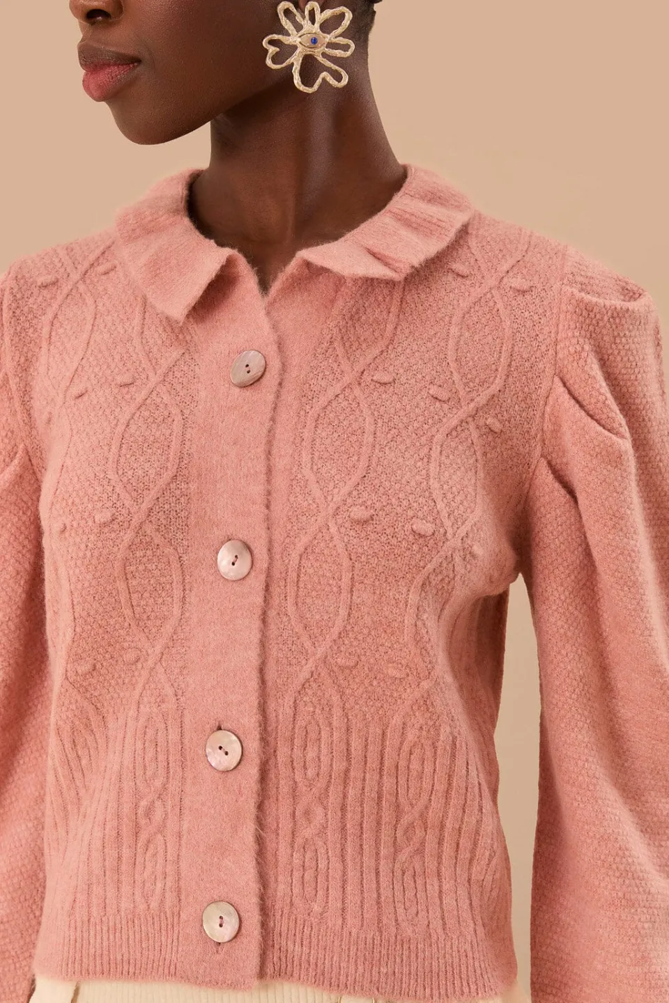 FARM Rio Gilets<Cardigan en tricot à volants rose clair
