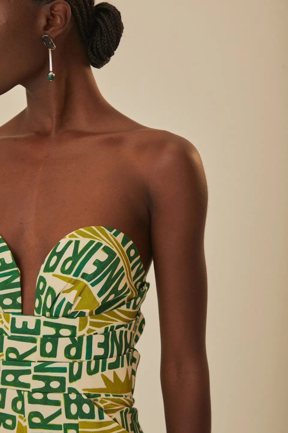 FARM Rio Combinaisons<Combinaison sans bretelles Off-White Banana Typographie