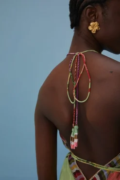 FARM Rio  Des Dissimulations<Les foulards à fleurs couvrent