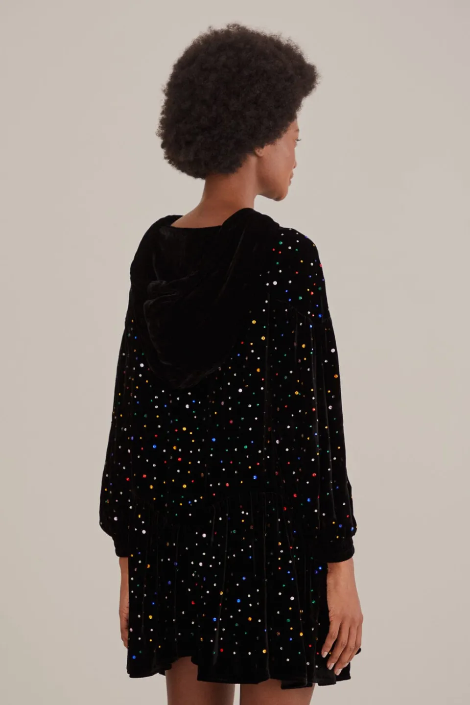 FARM Rio Robes Courtes<Mini-robe noire à manches longues en velours