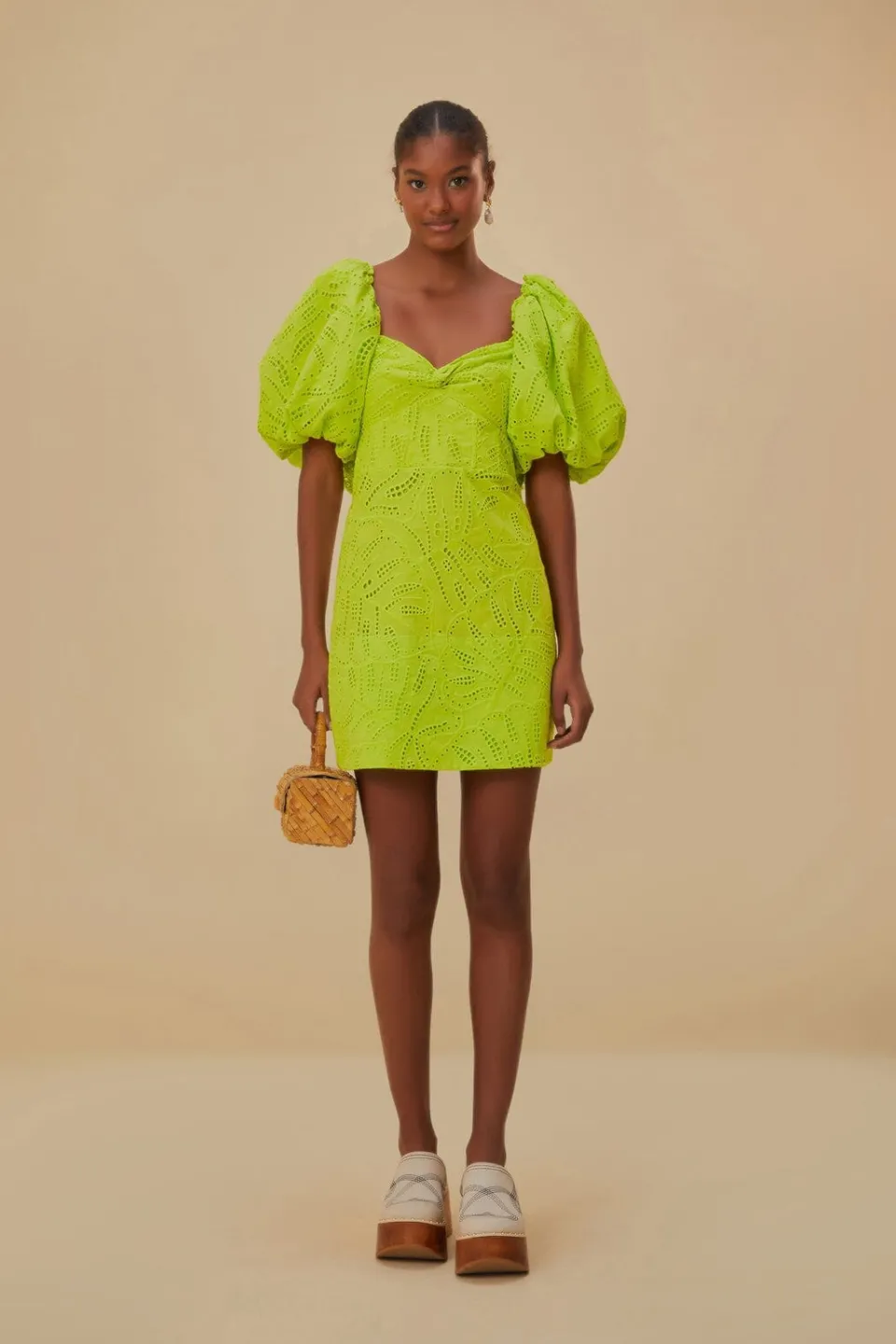 FARM Rio Robes Courtes<Mini-robe verte à manches courtes et œillets Monstera