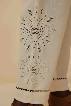 FARM Rio  Pantalon<Pantalon brodé Maxi Sunset Richelieu blanc cassé