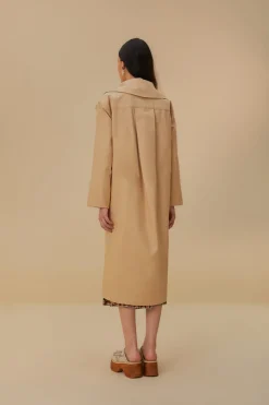 FARM Rio  Manteaux<Poches sur un trench-coat couleur chair