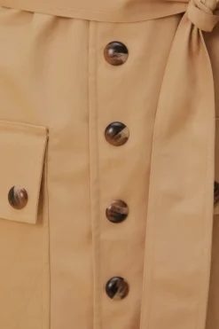 FARM Rio  Manteaux<Poches sur un trench-coat couleur chair
