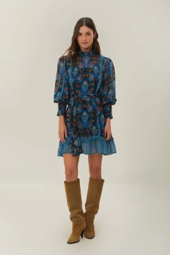 FARM Rio  Robes Courtes<Robe courte à col montant et motif floral arabesque bleu