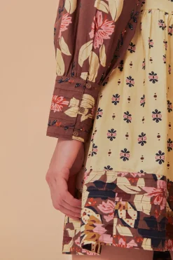 FARM Rio  Robes Courtes<Robe courte à empiècement ouvert et à fleurs Ainika Maxi Crème