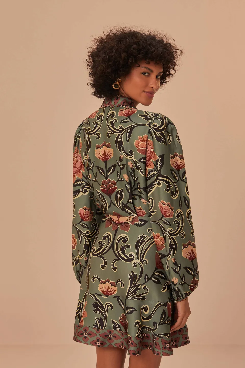 FARM Rio Robes Courtes<Robe courte à manches longues à imprimé floral arabesque vert