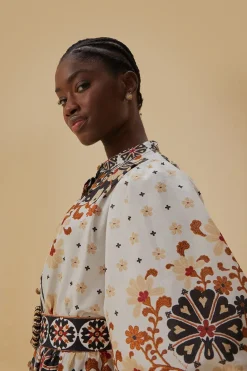 FARM Rio Robes Courtes<Robe courte blanc cassé à tapisserie éventail de fleurs
