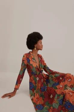 FARM Rio  Robes Longues<Robe longue noire à fleurs cousues et col en V