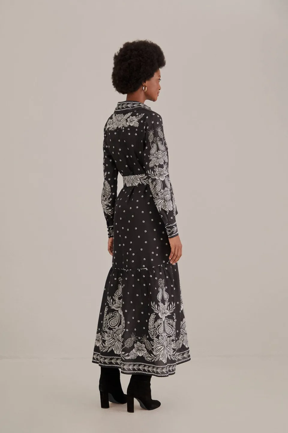 FARM Rio Robes Longues<Robe longue noire à motif cachemire Bloom