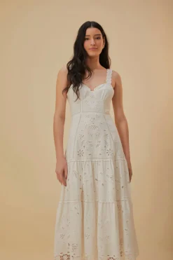 FARM Rio  Robes Midi<Robe midi sans manches Richelieu blanche