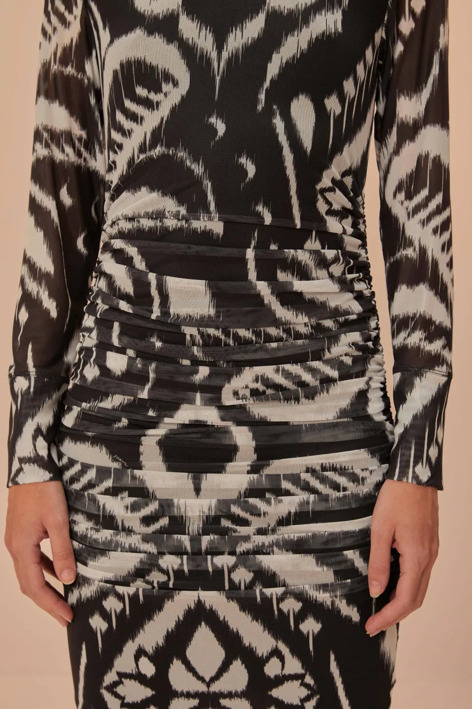 FARM Rio Robes Midi<Robe mi-longue en tulle noir ikat à motif ananas