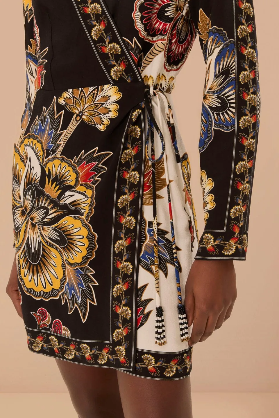 FARM Rio Robes Courtes<Robe portefeuille courte en viscose LENZING™ ECOVERO™ à imprimé floral