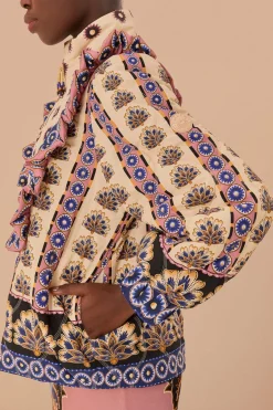 FARM Rio  Doudounes<Veste matelassée longue fleurie Ainika crème